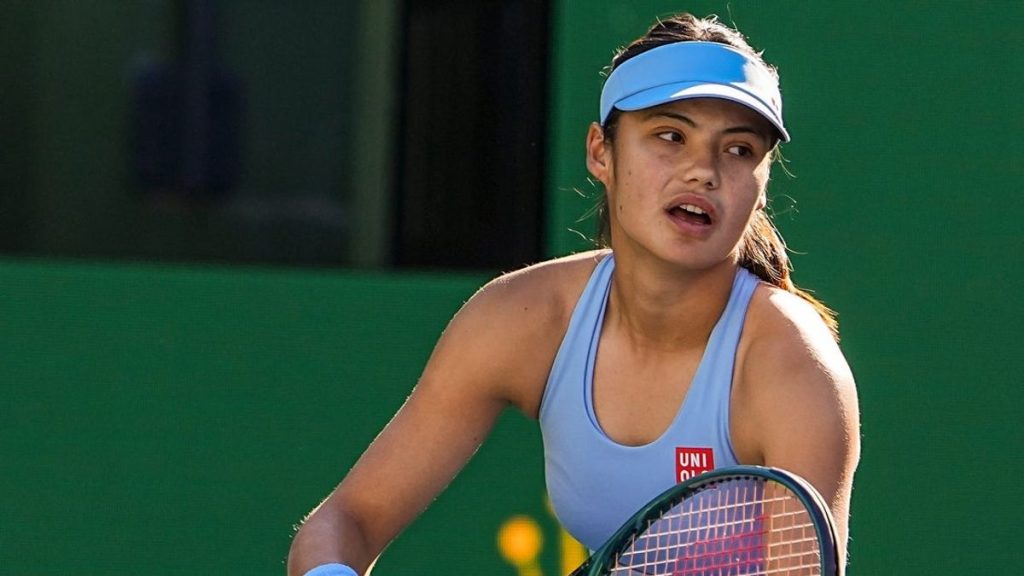 Emma Raducanu (leg) withdraws on eve of Wimbledon match